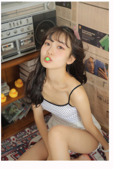 年轻女仆